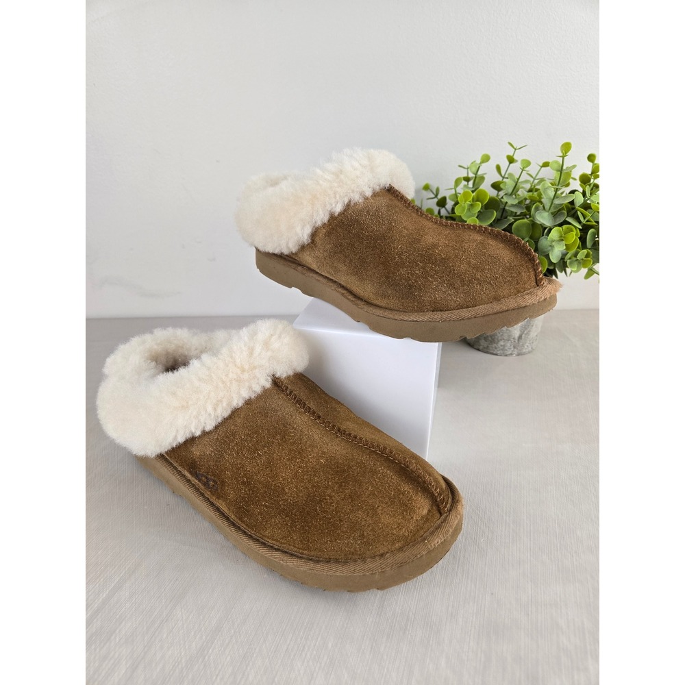 UGG Australia Women's Brown Suede Sheepskin Lined Scuff Slippers Size‎ 5
